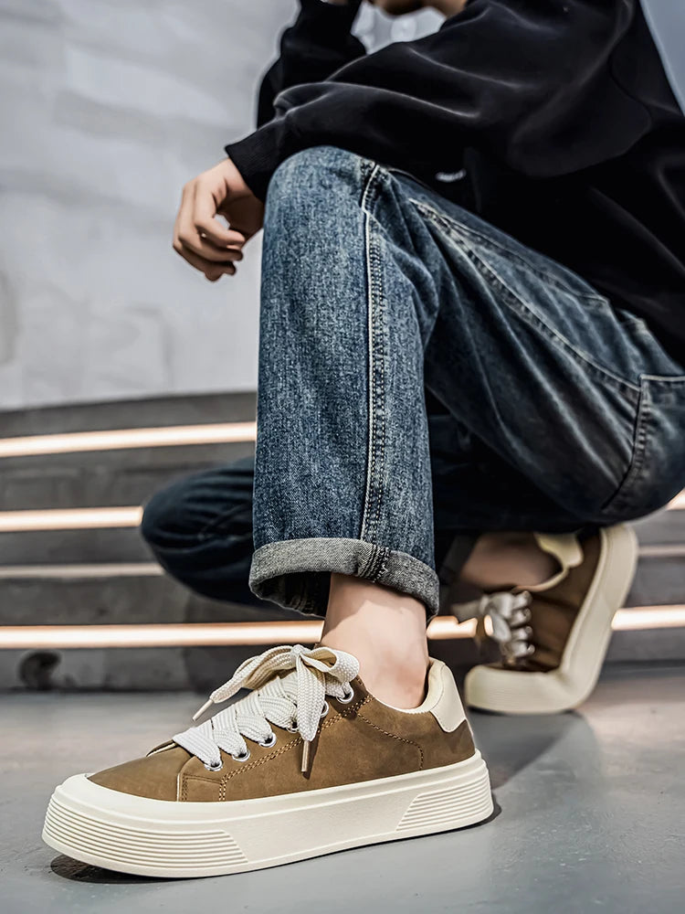 Outdoor Running Shoe Fashion Men Casual Sports Shoes Spring Autumn Comfortable Anti Slip Lace Up Platform Retro Vulcanized Shoes